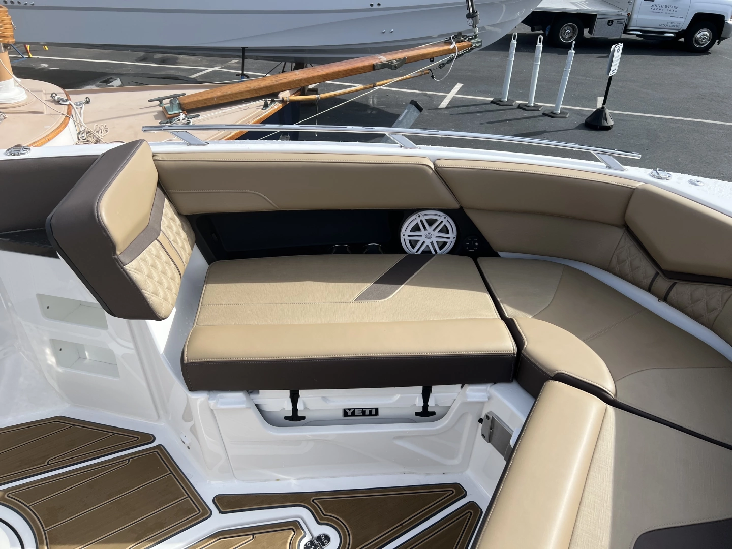 Monterey 30 Elite OB Yacht For Sale