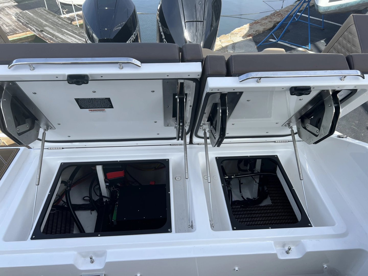 Monterey 30 Elite OB Yacht For Sale