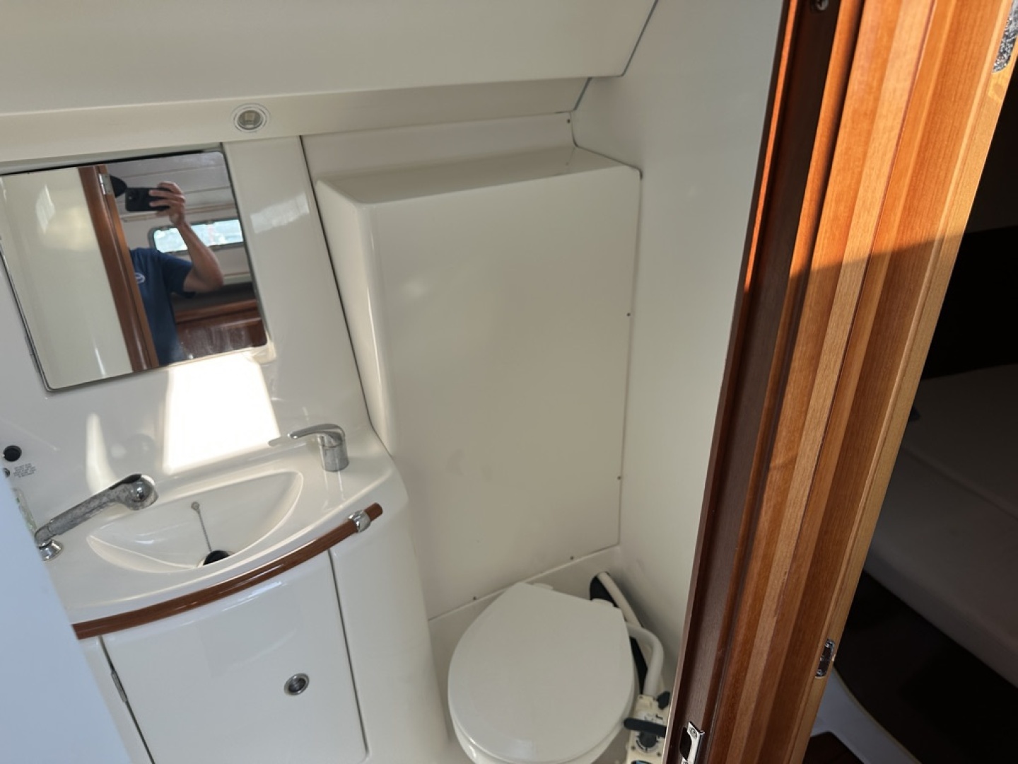 2004 Beneteau 393