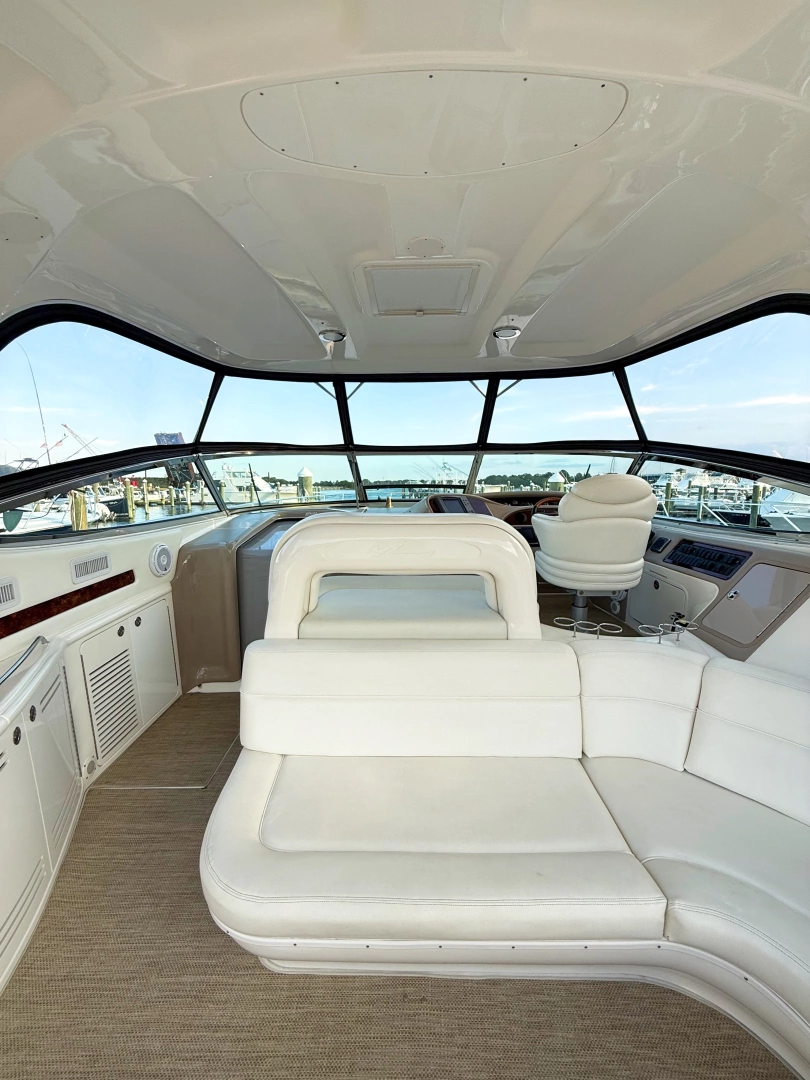 Sea Ray 550 Sundancer Yacht For Sale