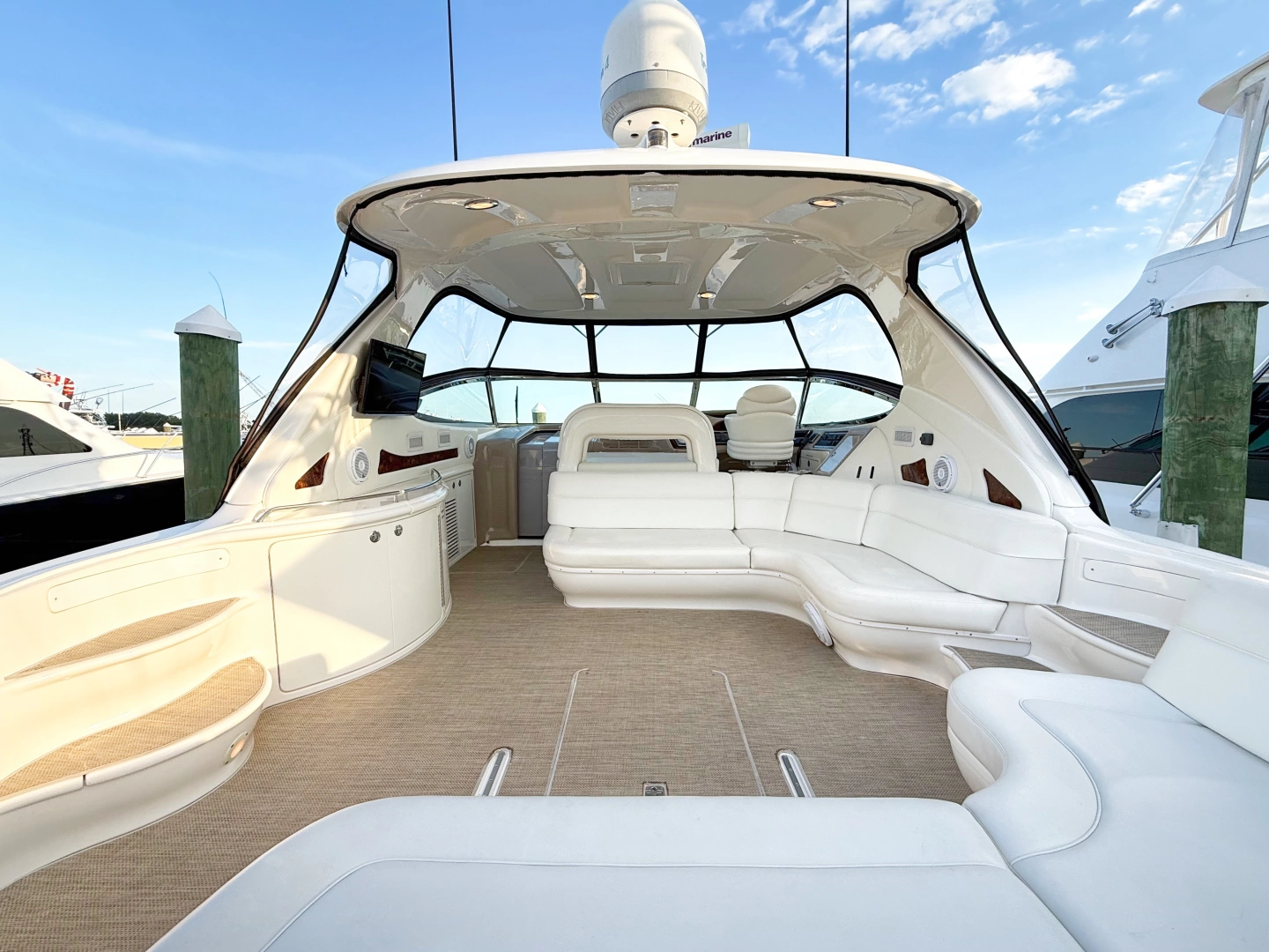 Sea Ray 550 Sundancer Yacht For Sale