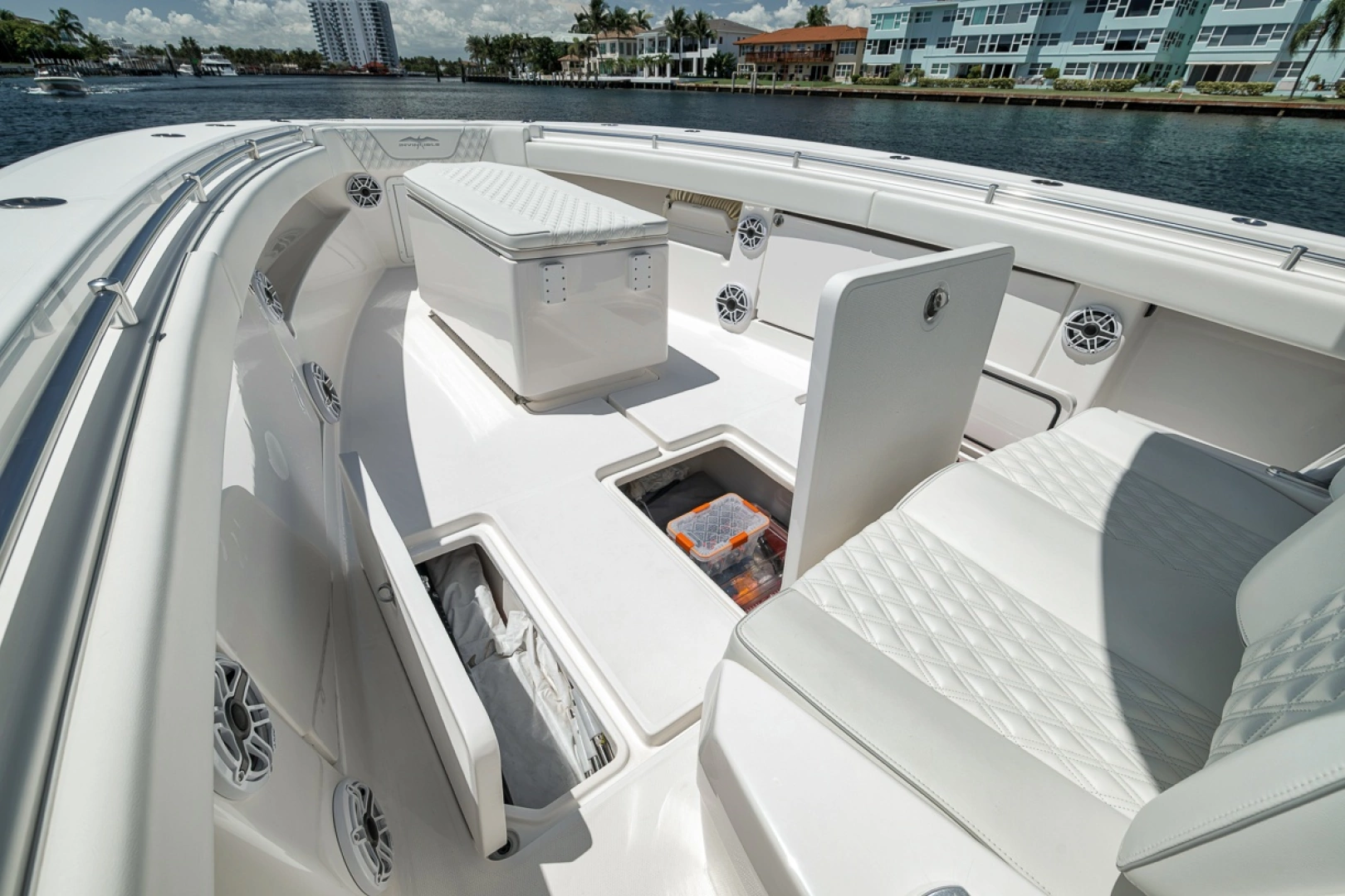 Invincible 39 Yacht For Sale
