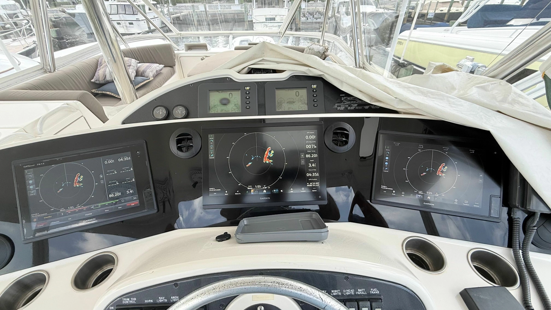 Riviera 51 Flybridge Yacht For Sale