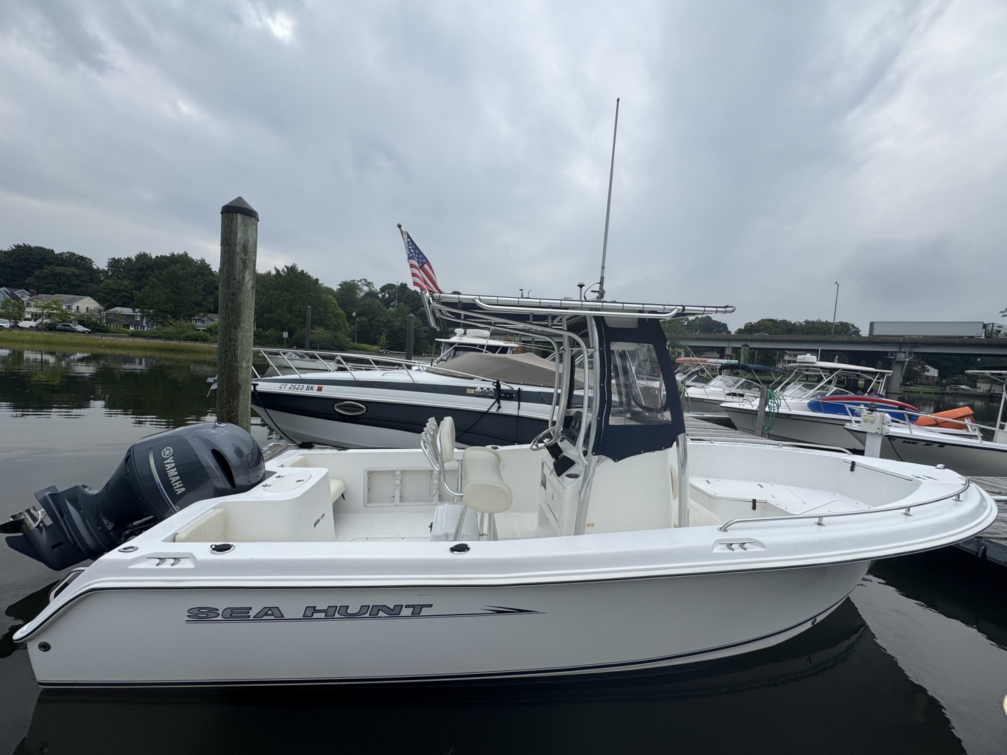 22ft Sea Hunt Yacht For Sale 22ft Sea Hunt Yacht For Sale