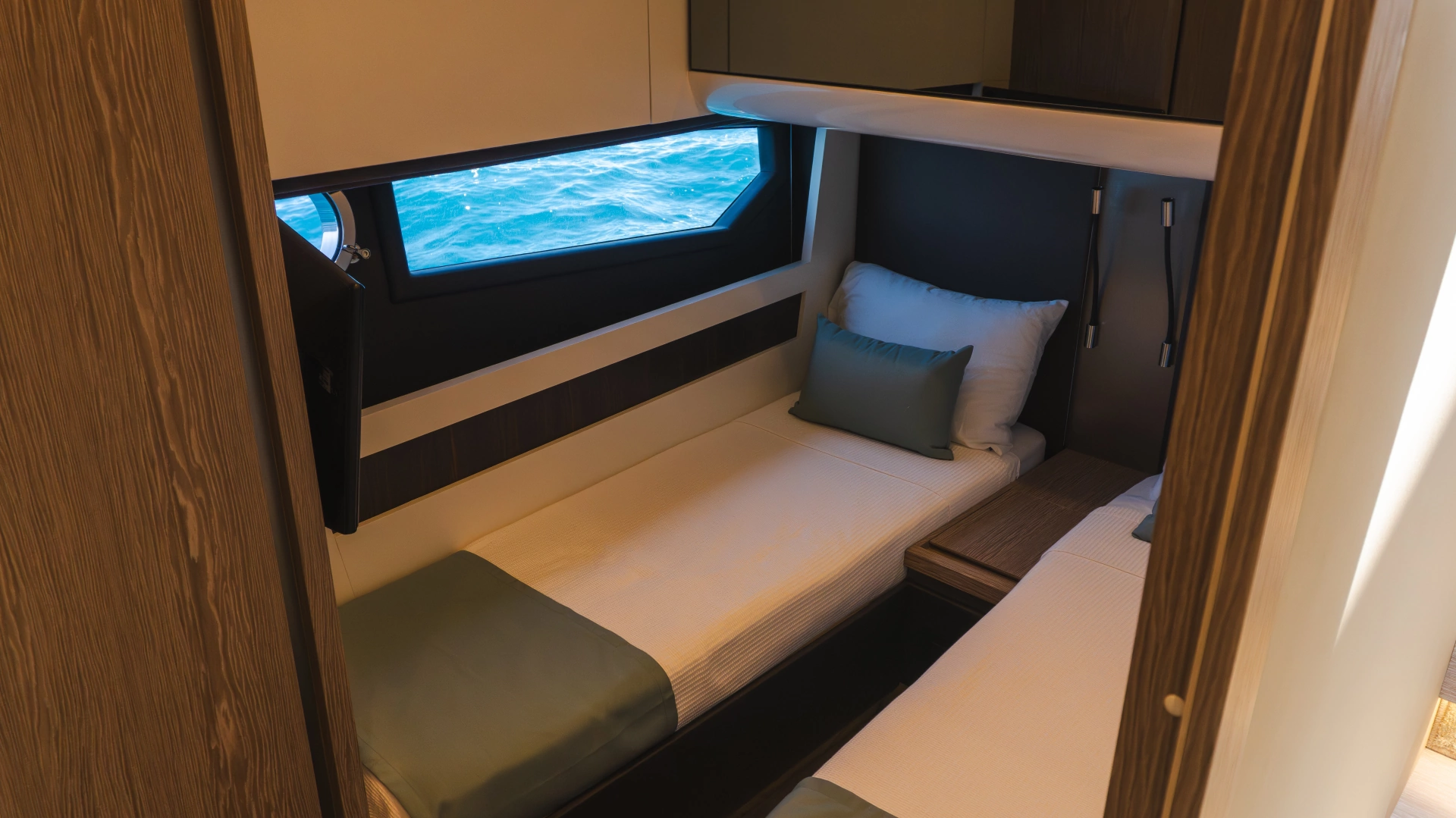Azimut  Yacht For Sale