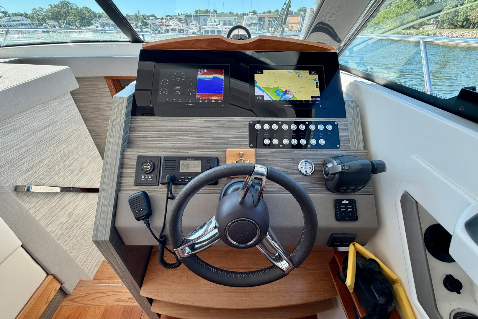 2020 Tiara Yachts C39 Coupe
