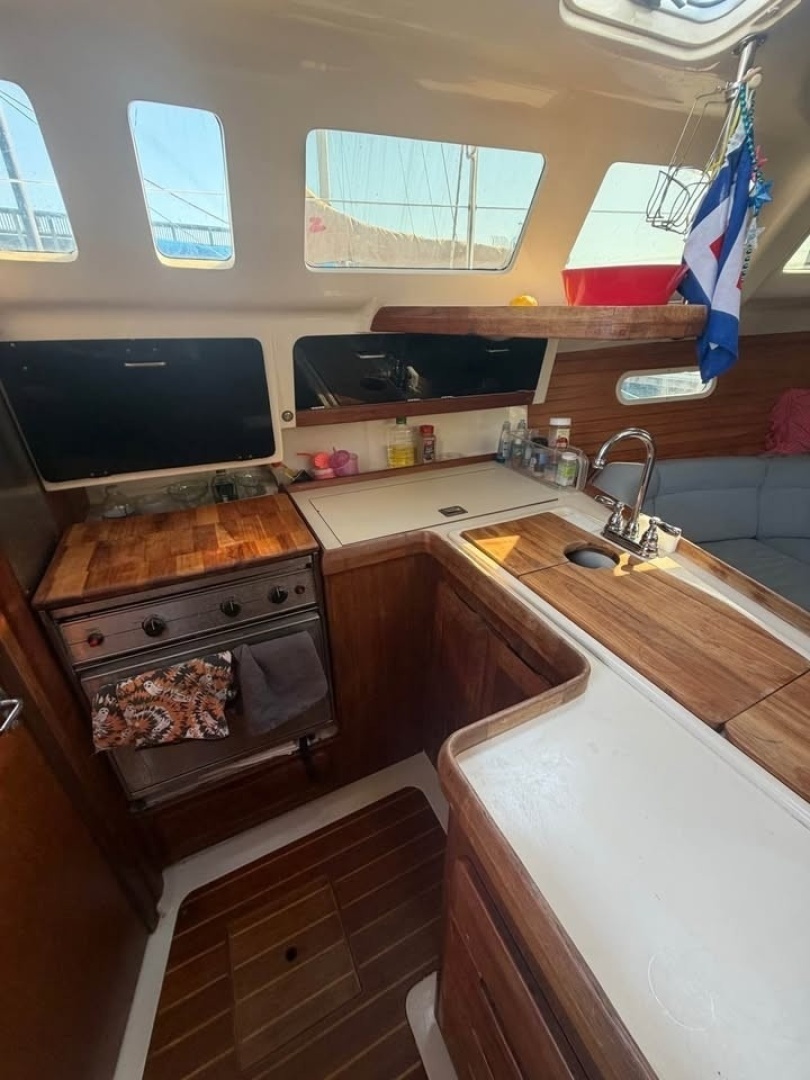 1995 Hunter 336