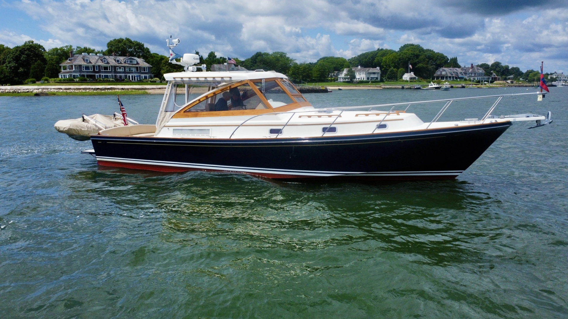 2001 Little Harbor Whisper Jet 38 Prop - photo 1 of 49