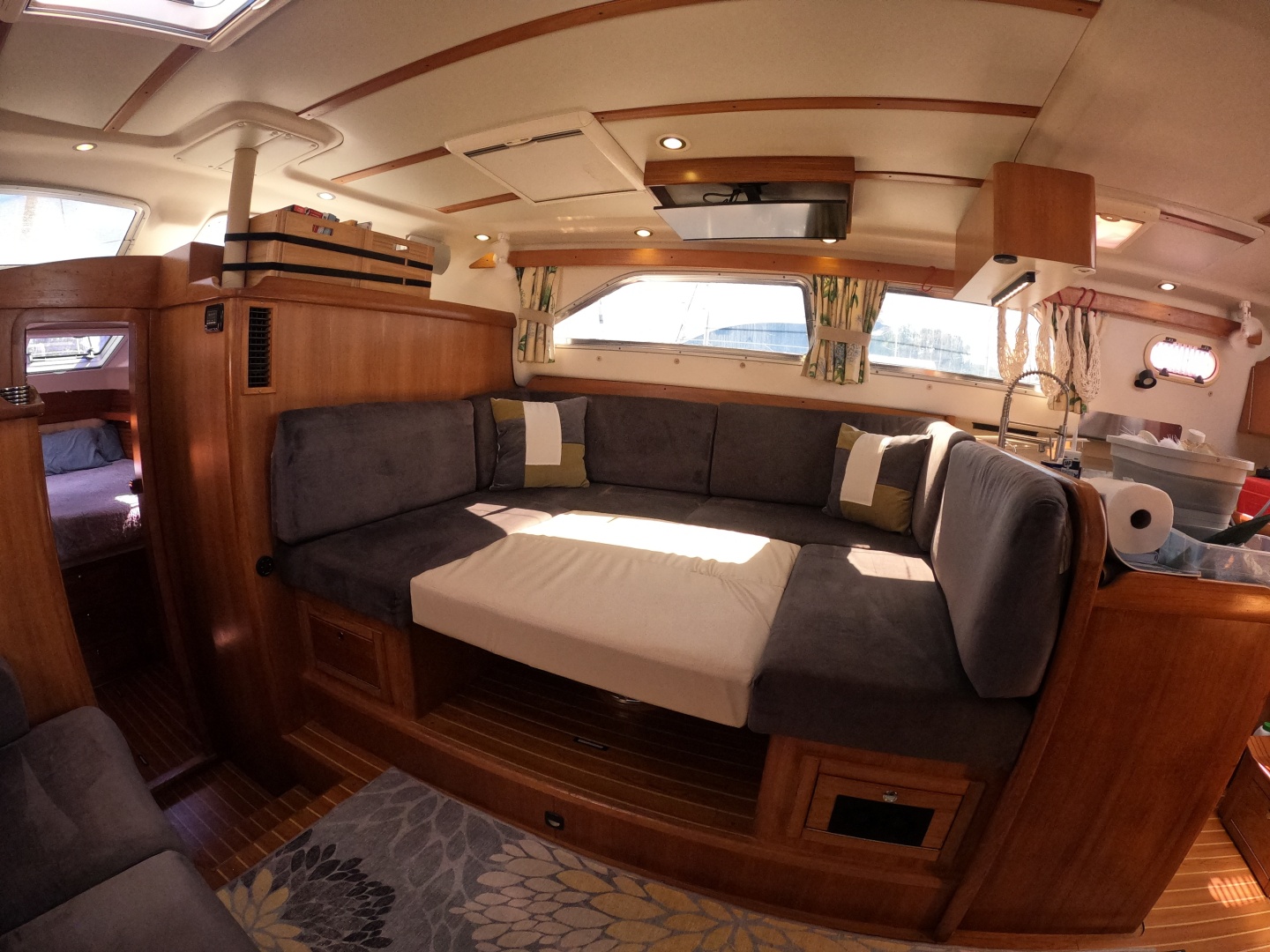 2005 Catalina Morgan 