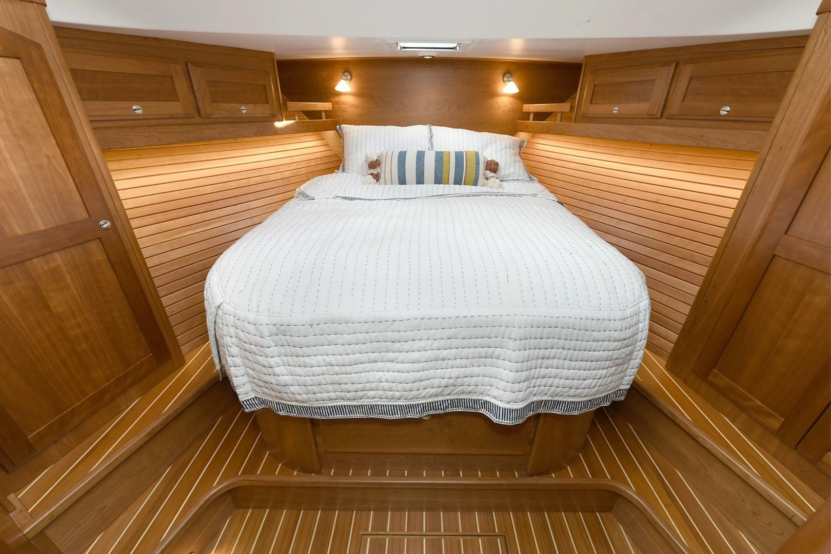 Sabre 48 Salon Express Yacht For Sale