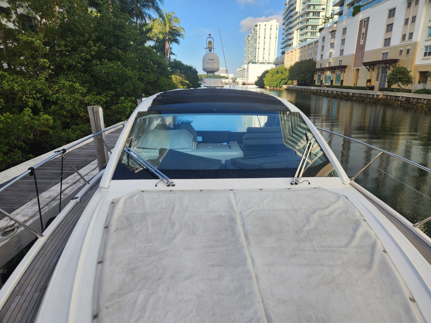 43ft Azimut Yacht For Sale
