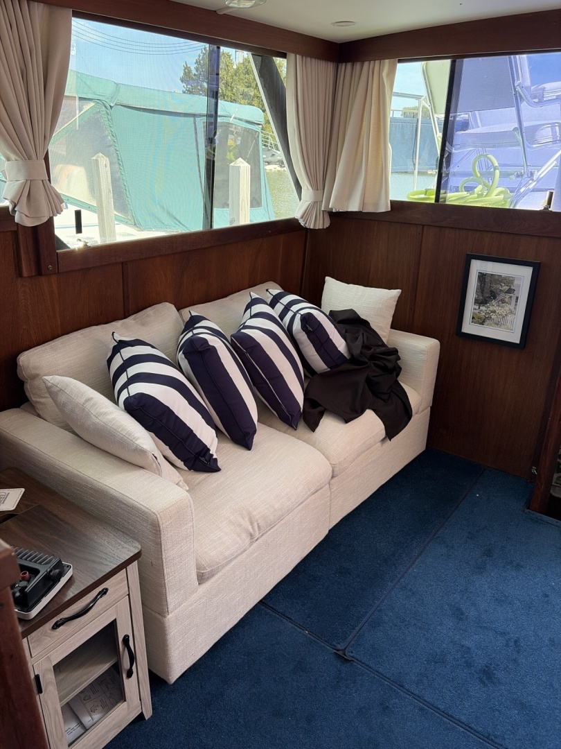 1985 Marinette 39 DC