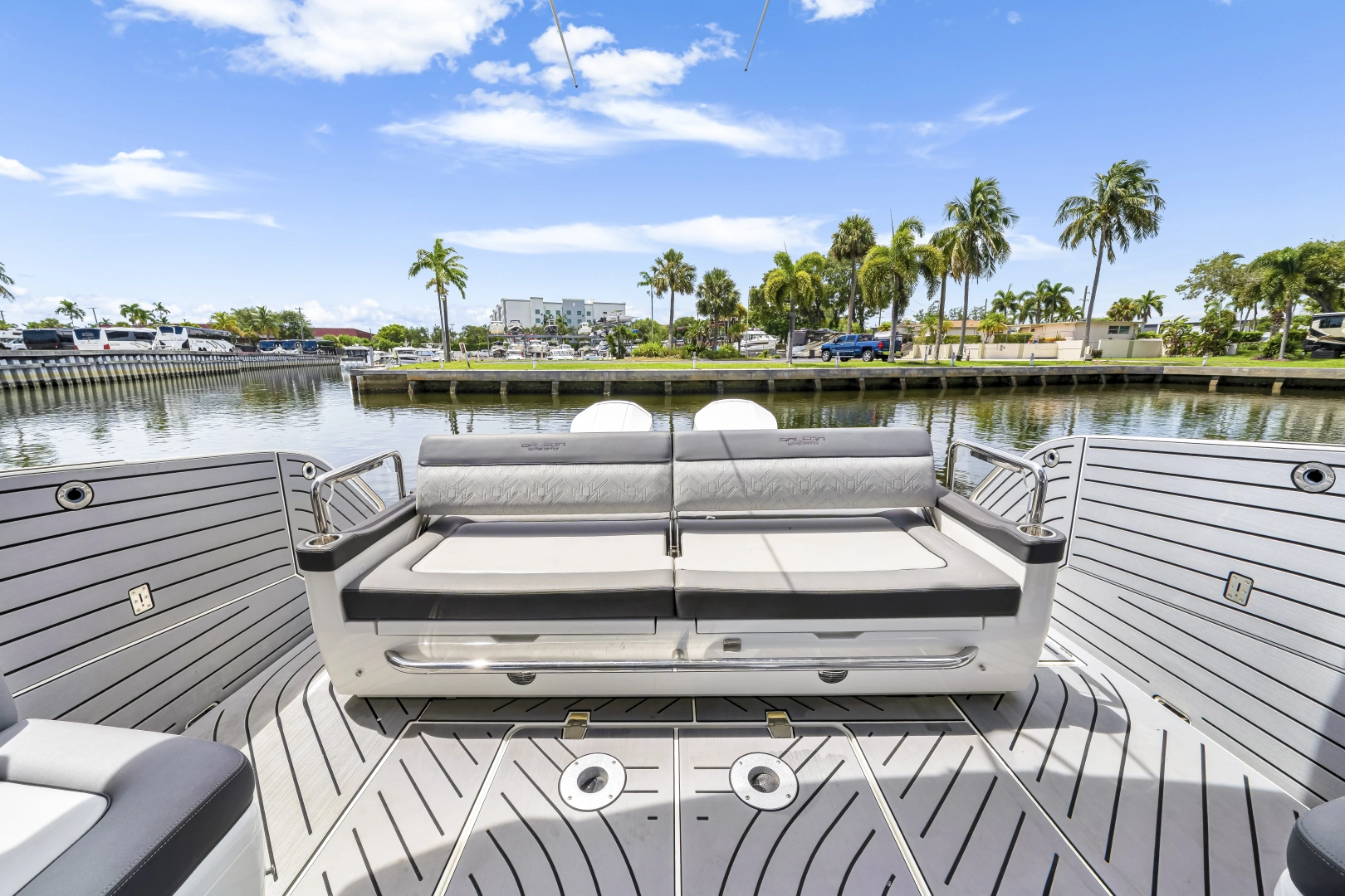 Galeon 375 GTO Yacht For Sale