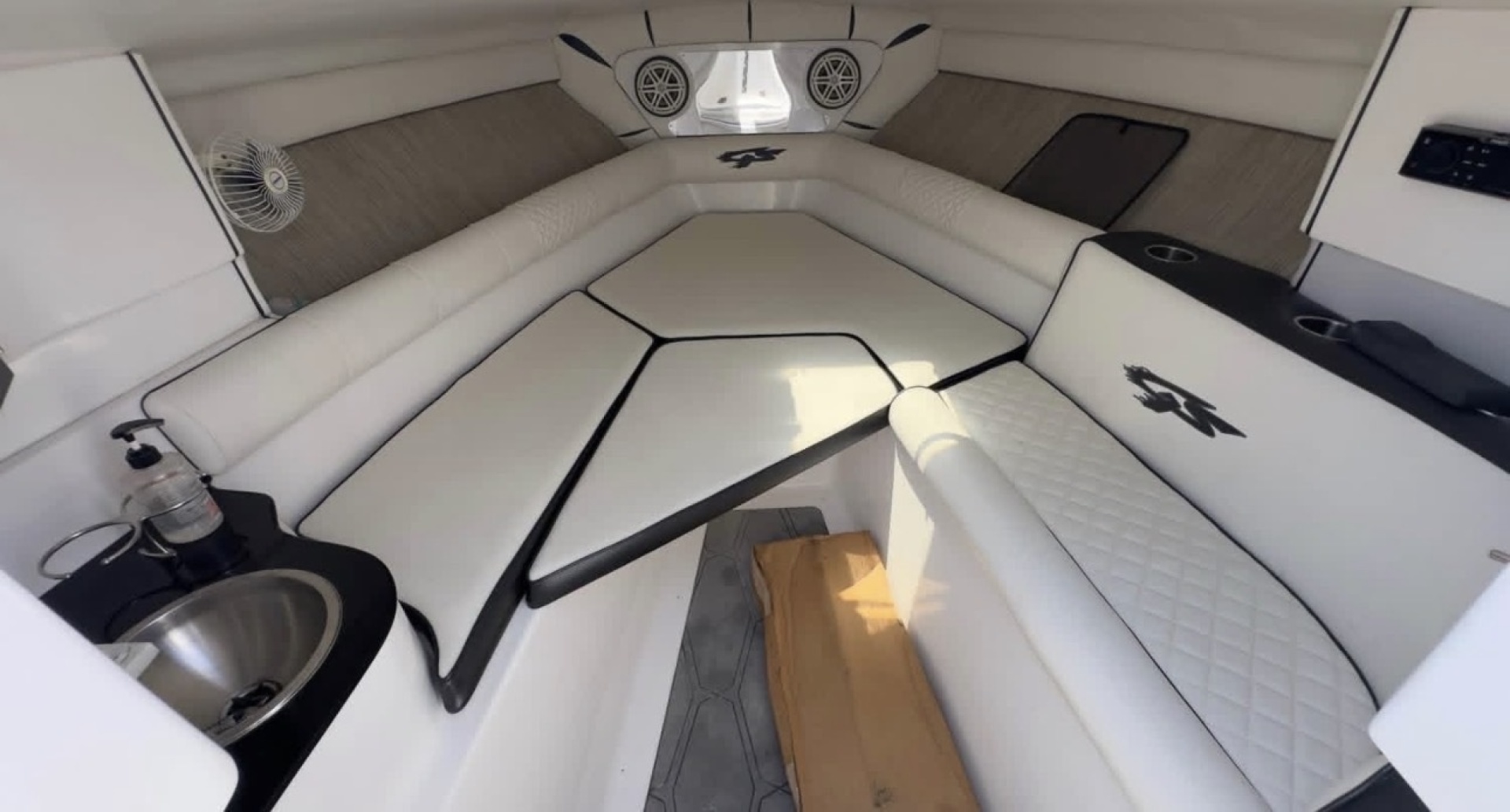 36ft Glasstream Yacht For Sale