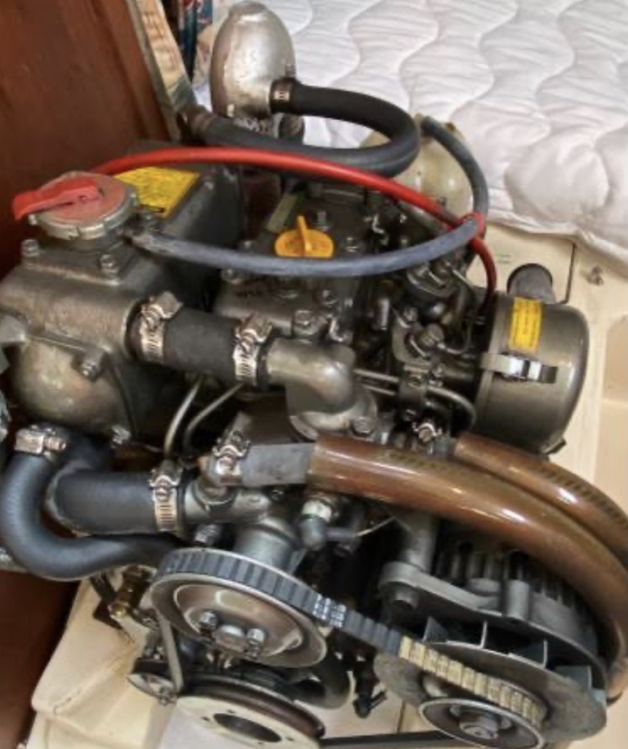 30ft Hunter Yacht For Sale