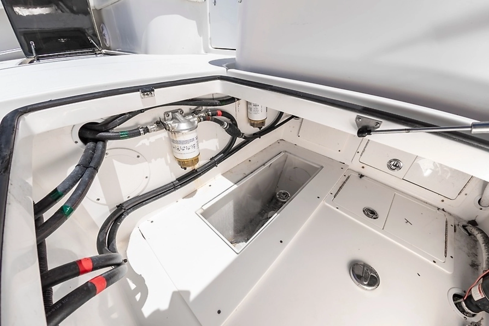 SeaHunter 38 CTS Yacht For Sale