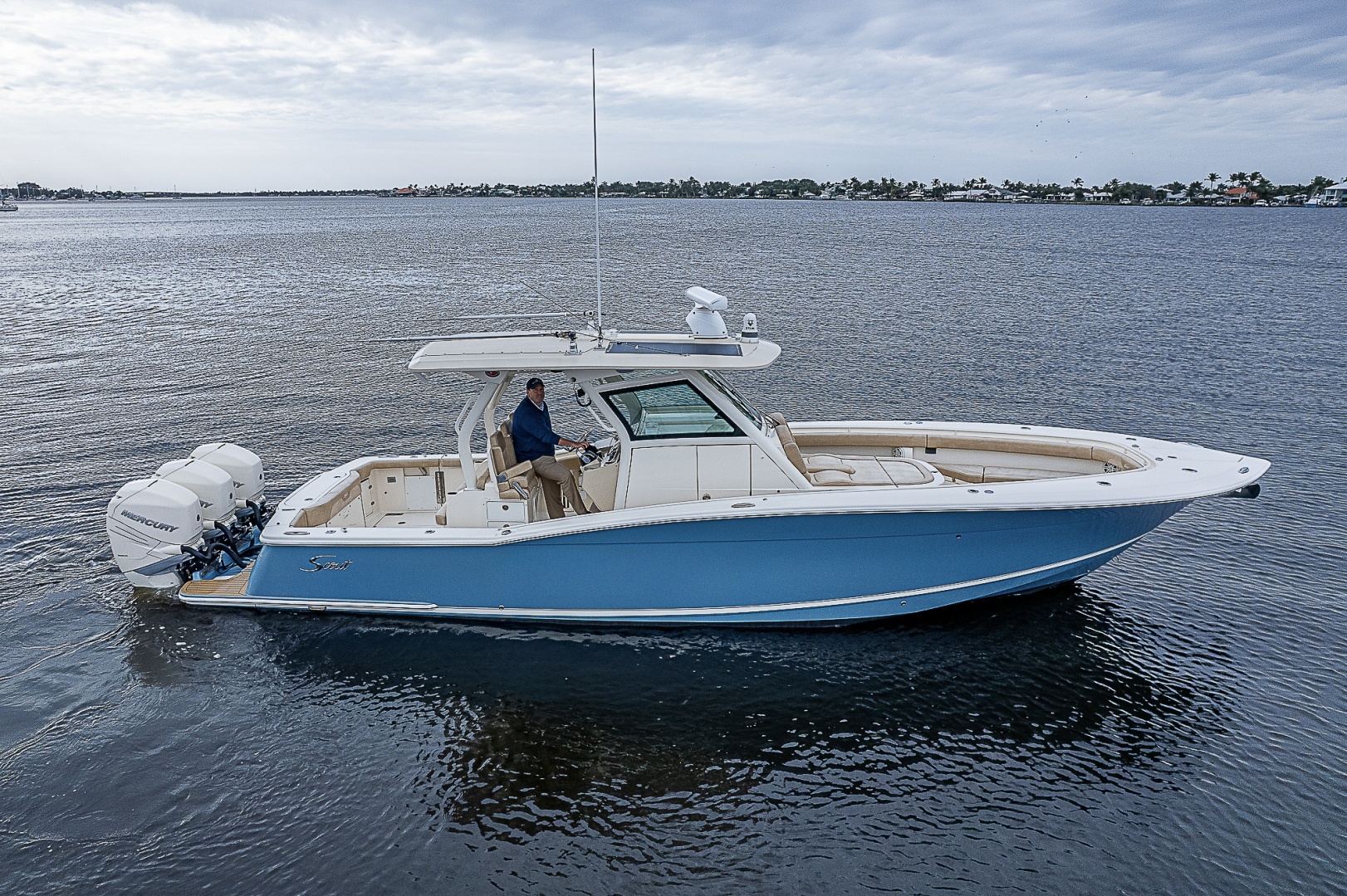 2018 Scout 355 LXF