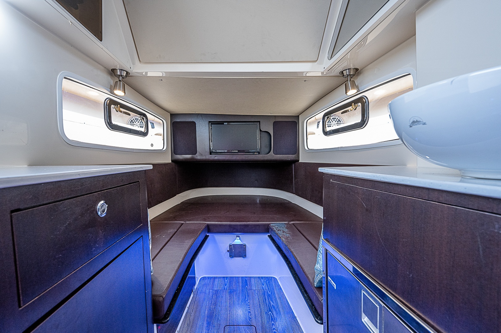 2018 Scout 355 LXF