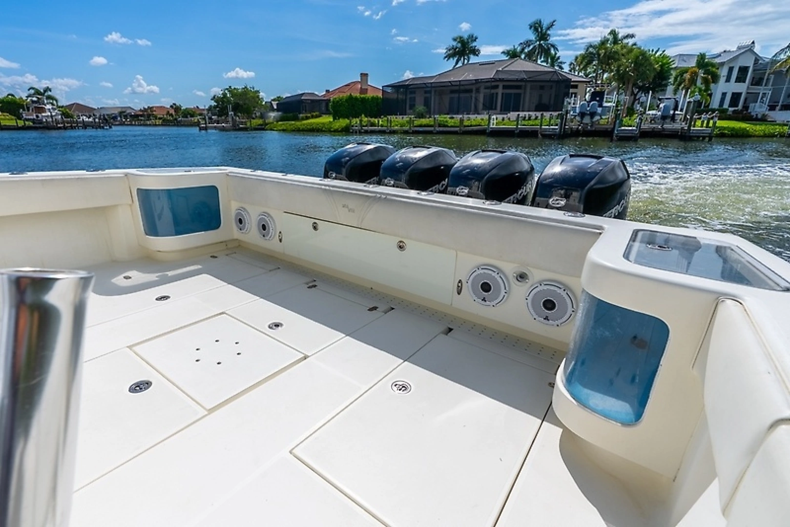 SeaVee 430 Fisharound Yacht For Sale