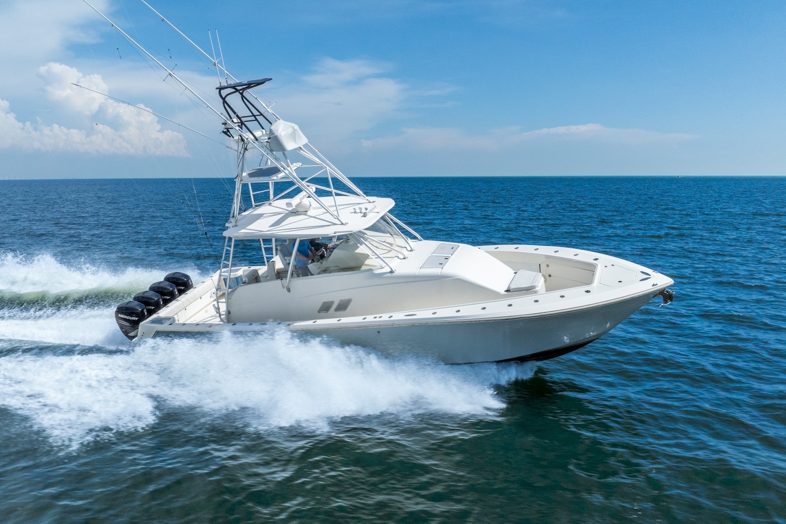 43ft SeaVee Yacht For Sale