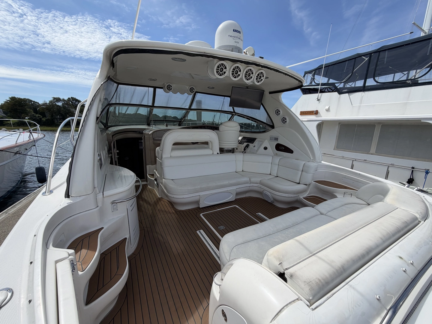 Sea Ray 510 Sundancer Yacht For Sale
