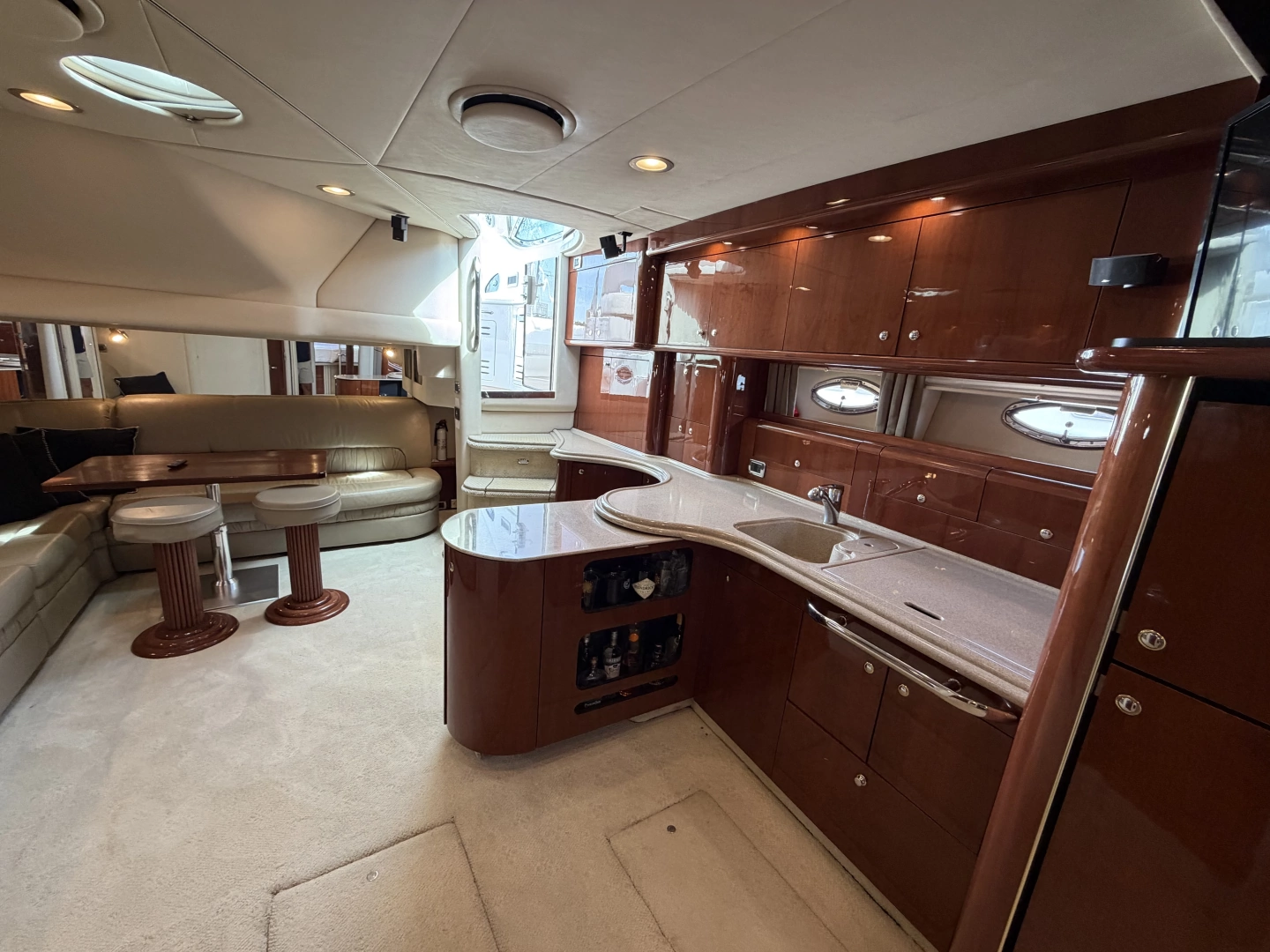 Sea Ray 510 Sundancer Yacht For Sale