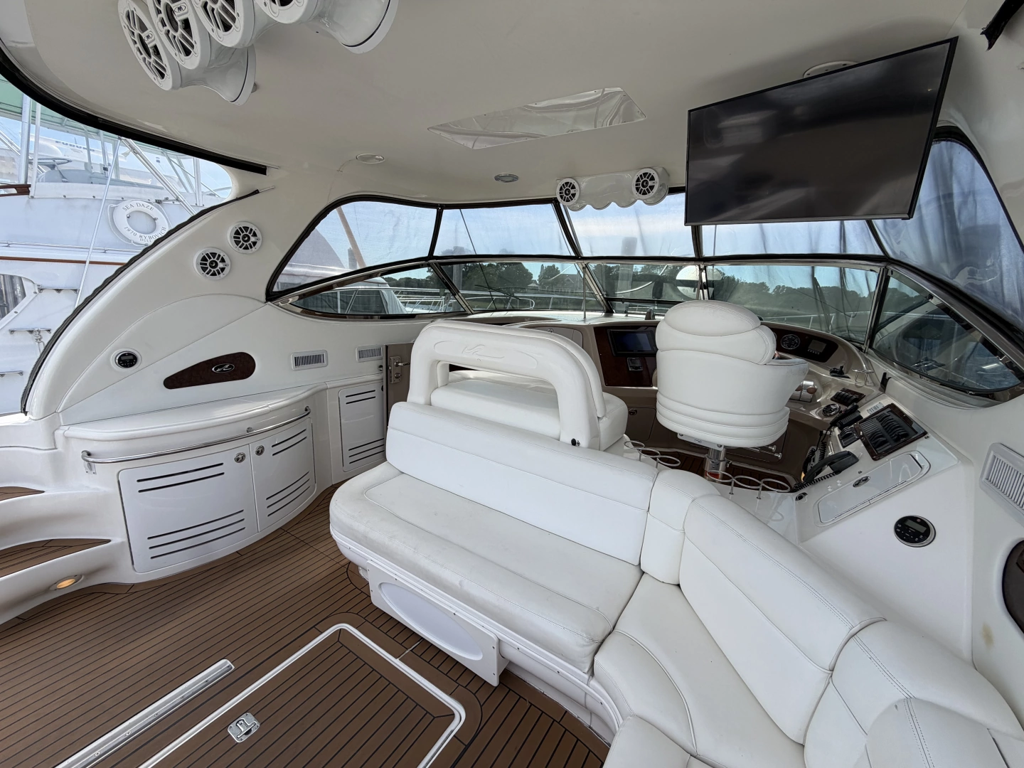 Sea Ray 510 Sundancer Yacht For Sale