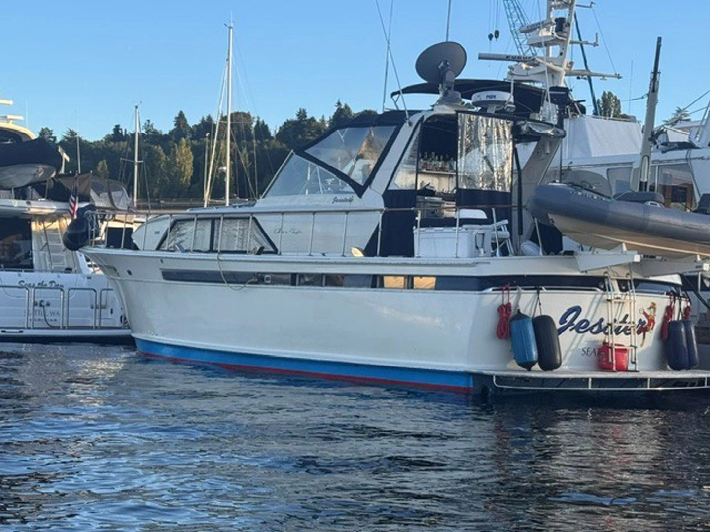 1968 Chris-Craft 47 Commander - photo 1 of 17