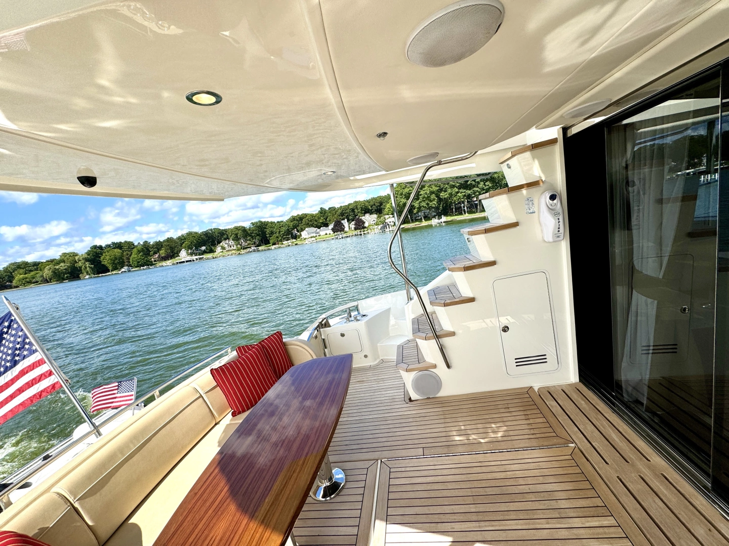 Sea Ray L650 Fly Yacht For Sale