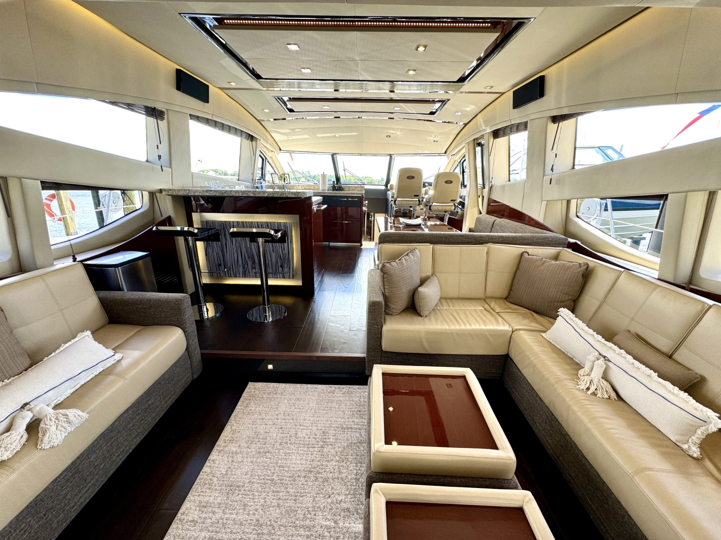 Sea Ray L650 Fly Yacht For Sale