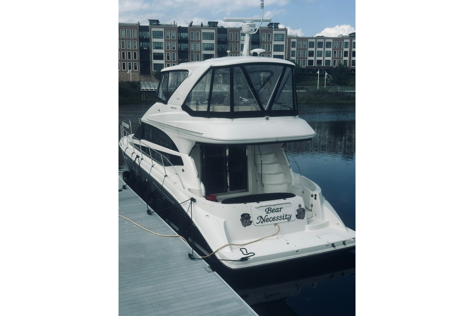 2012 Meridian 441 Sedan