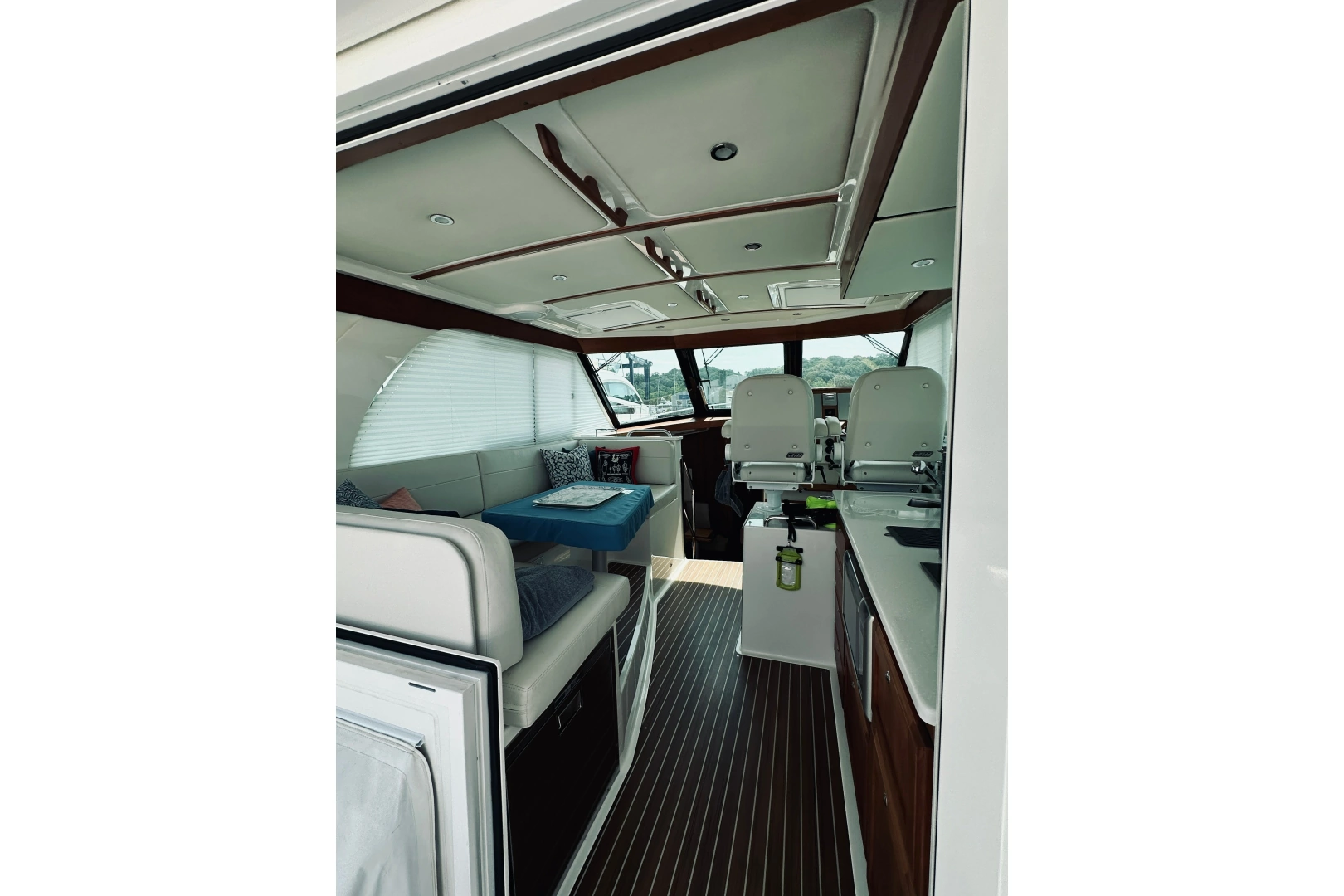 Back Cove 39O Yacht For Sale