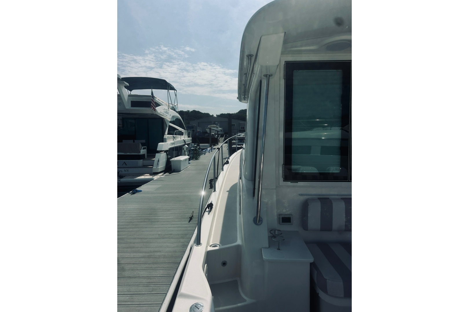 Sapphire 39ft Back Cove Yacht For Sale
