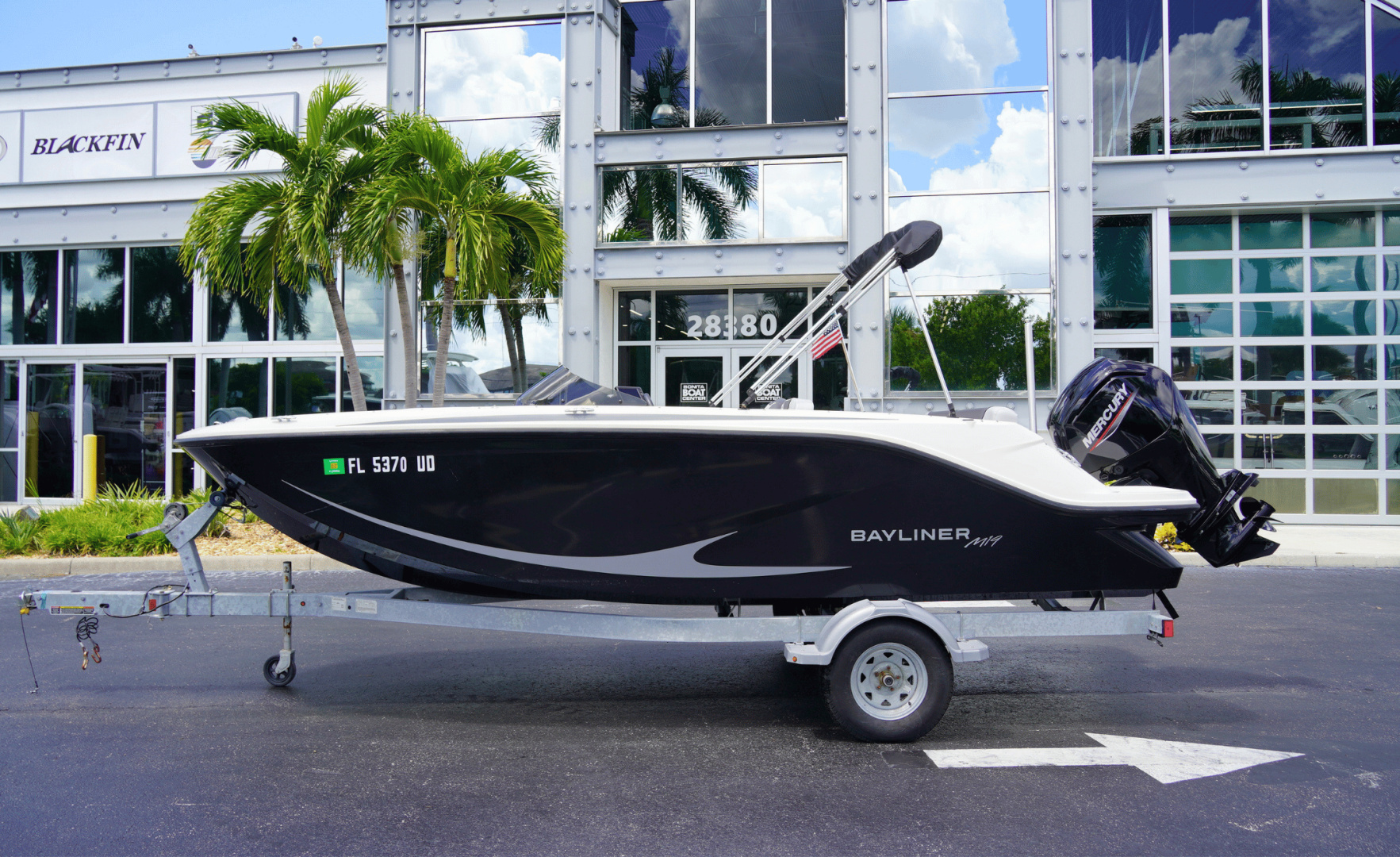 2024 Bayliner M19