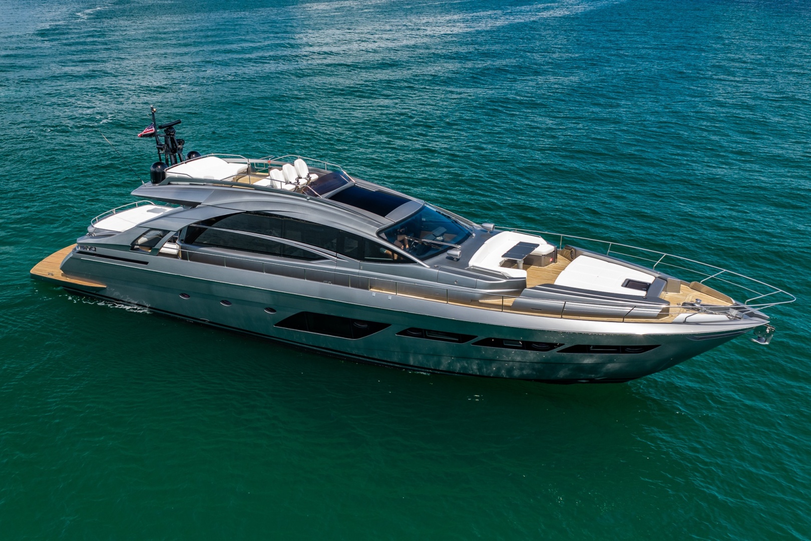 ON THE MOVE 83ft Pershing Yacht For Sale