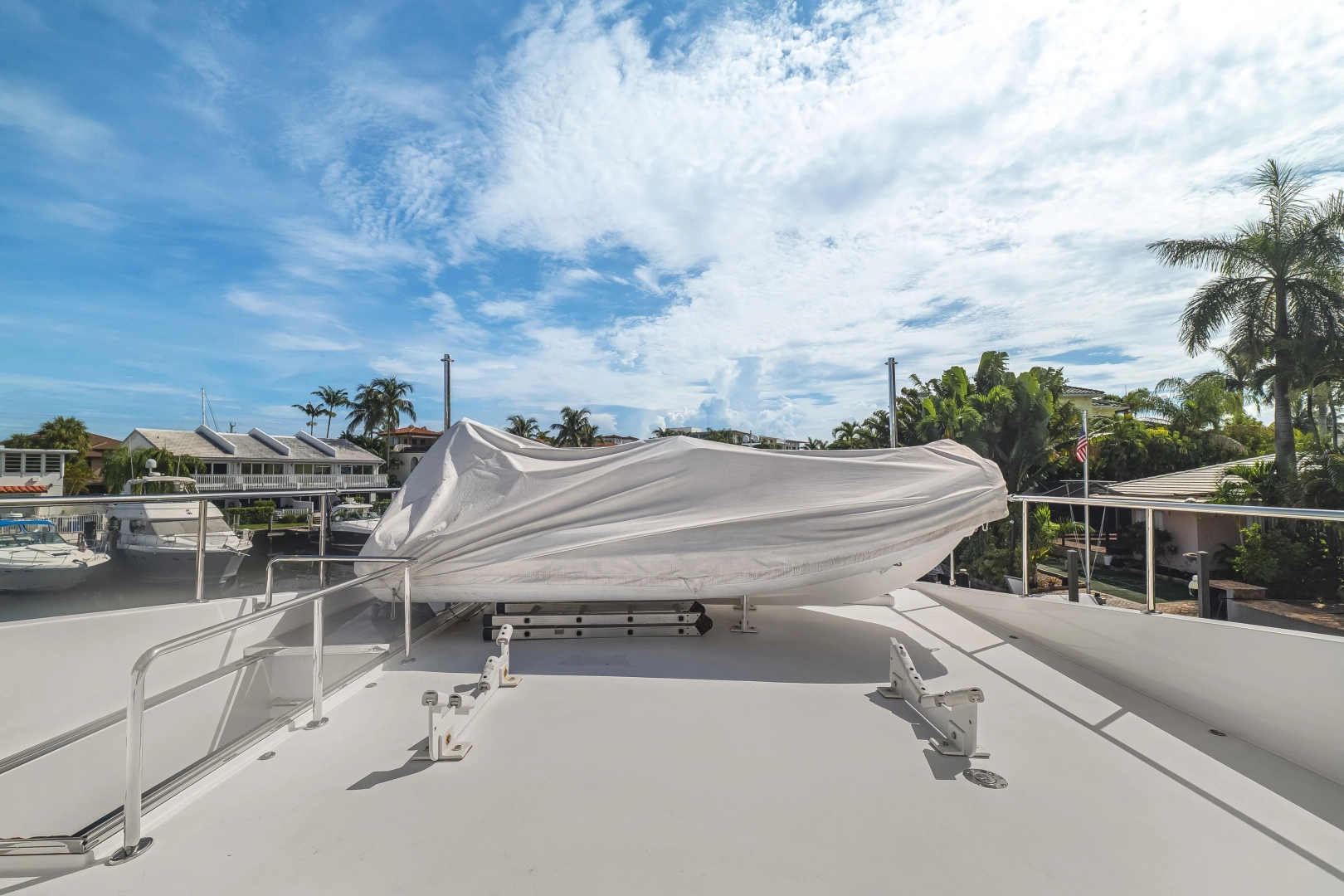 Hargrave Flybridge Yacht For Sale