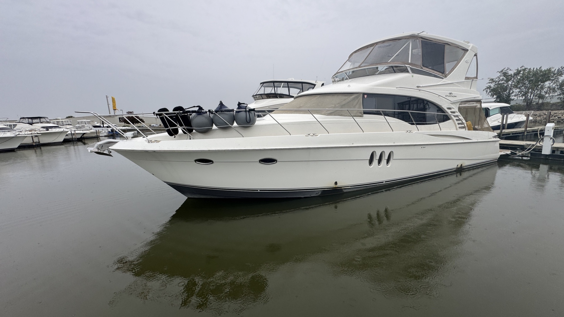 Knotty Dogs 52ft Silverton Yacht For Sale