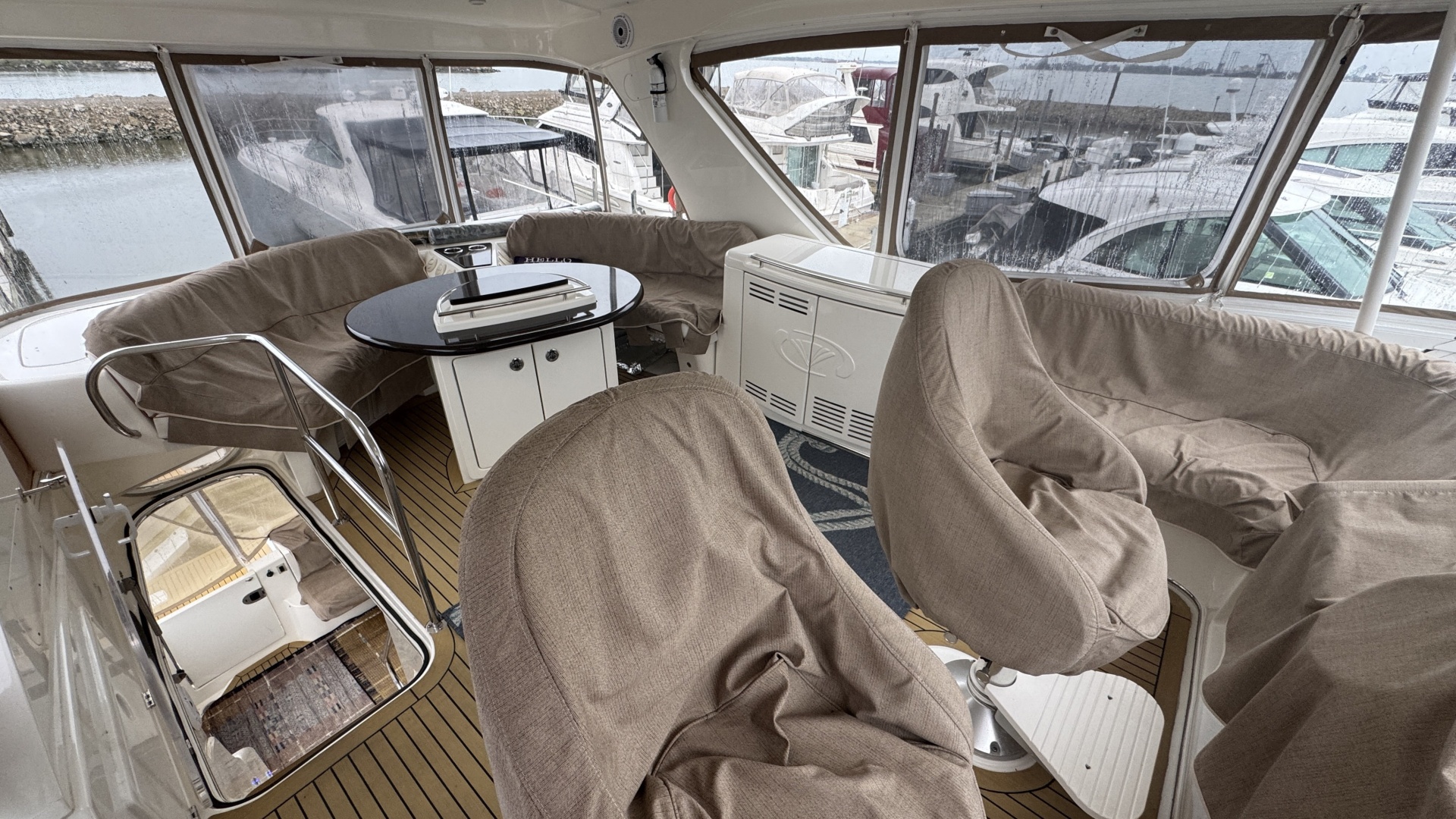 Knotty Dogs 52ft Silverton Yacht For Sale
