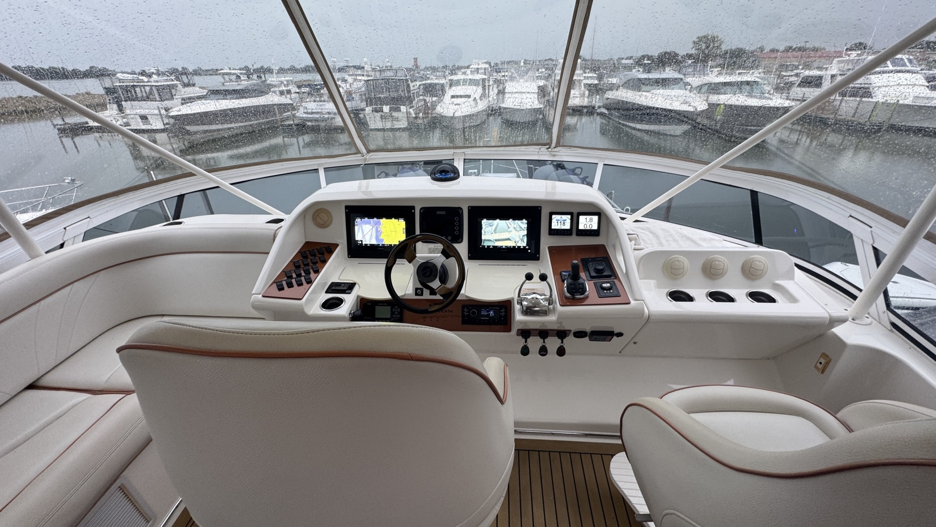 Knotty Dogs 52ft Silverton Yacht For Sale