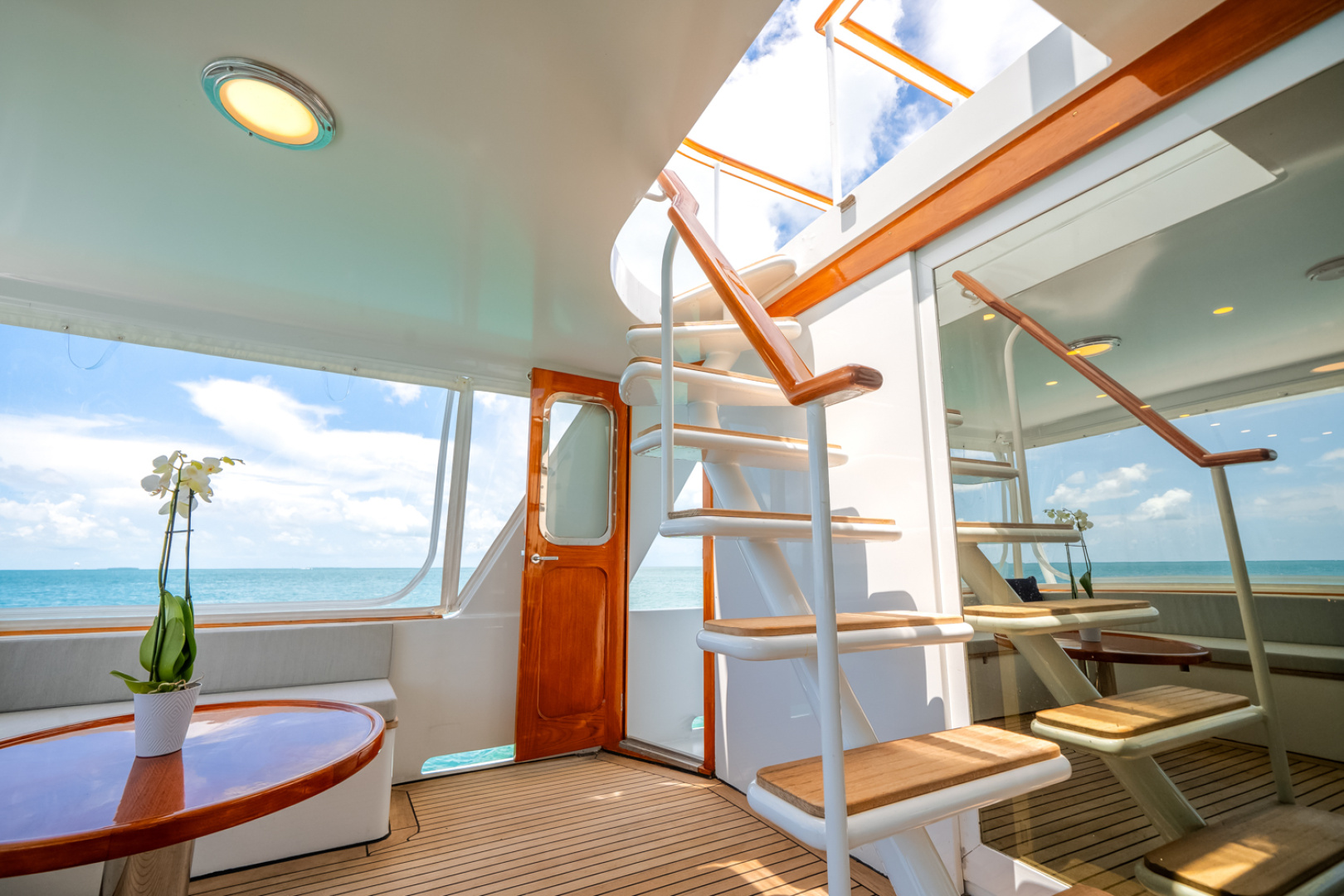90ft Palmer Johnson Yacht For Sale