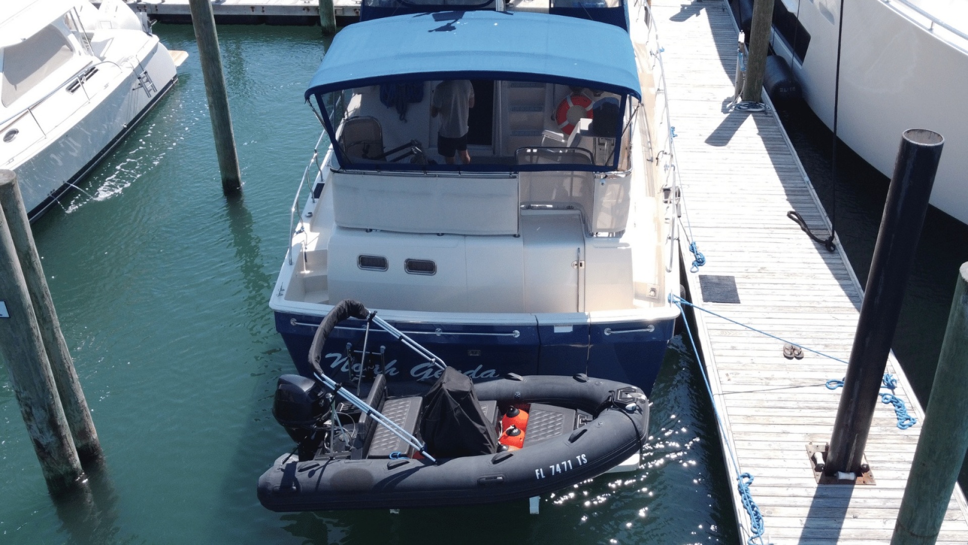 2006 Mainship 430