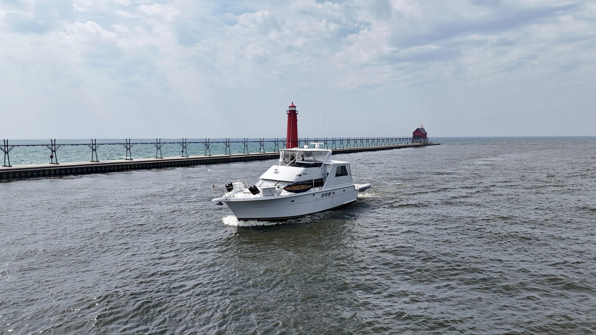 Hatteras 52 Cockpit Motor Yacht Yacht For Sale