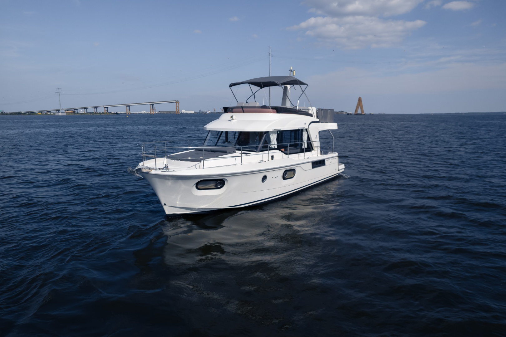 2026 Beneteau Swift Trawler 54