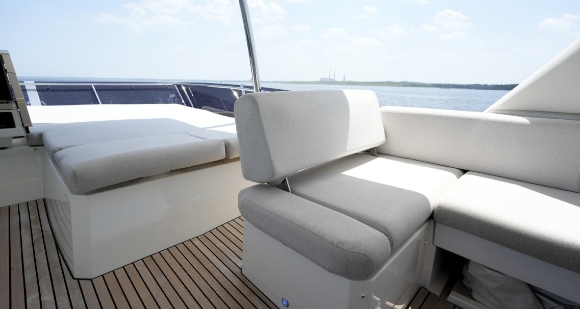 59ft Prestige Yacht For Sale