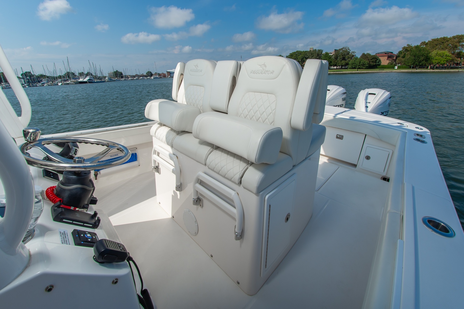 Our Trade 31ft Regulator Yacht For Sale