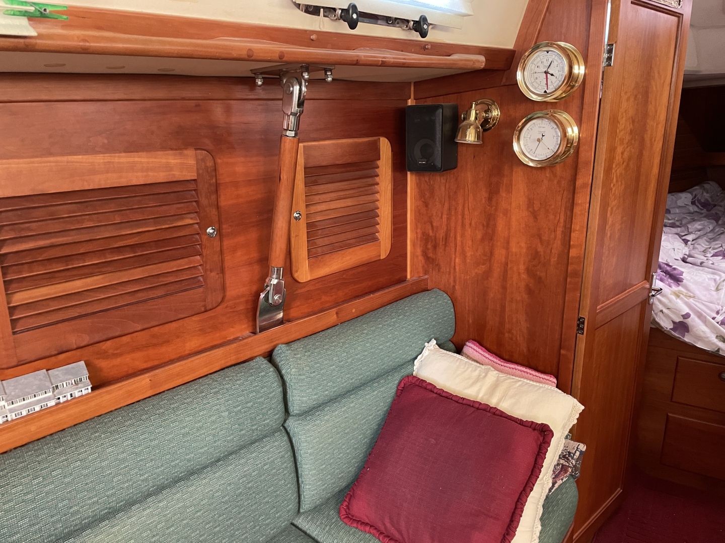 EPIPHANY 36ft Sabre Yacht For Sale