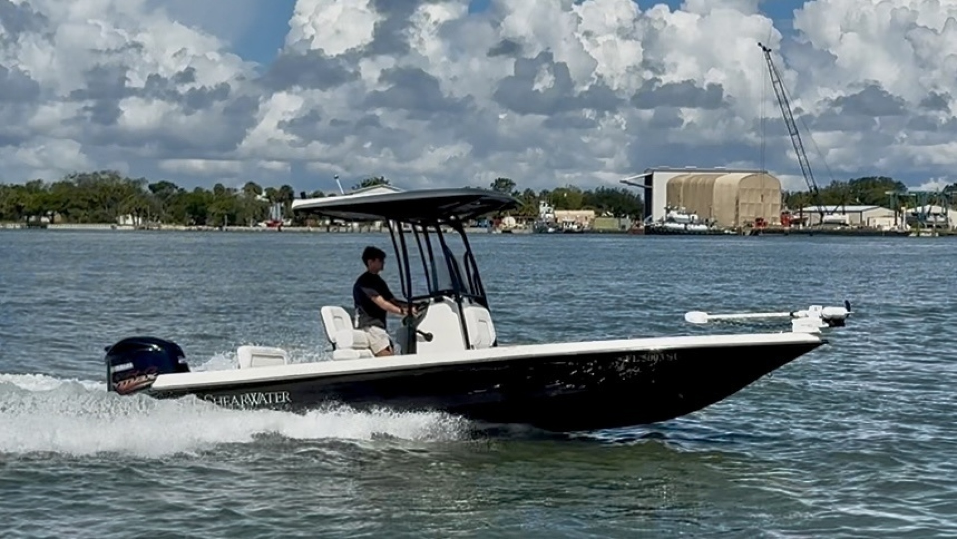 2019 ShearWater 23 LTZ