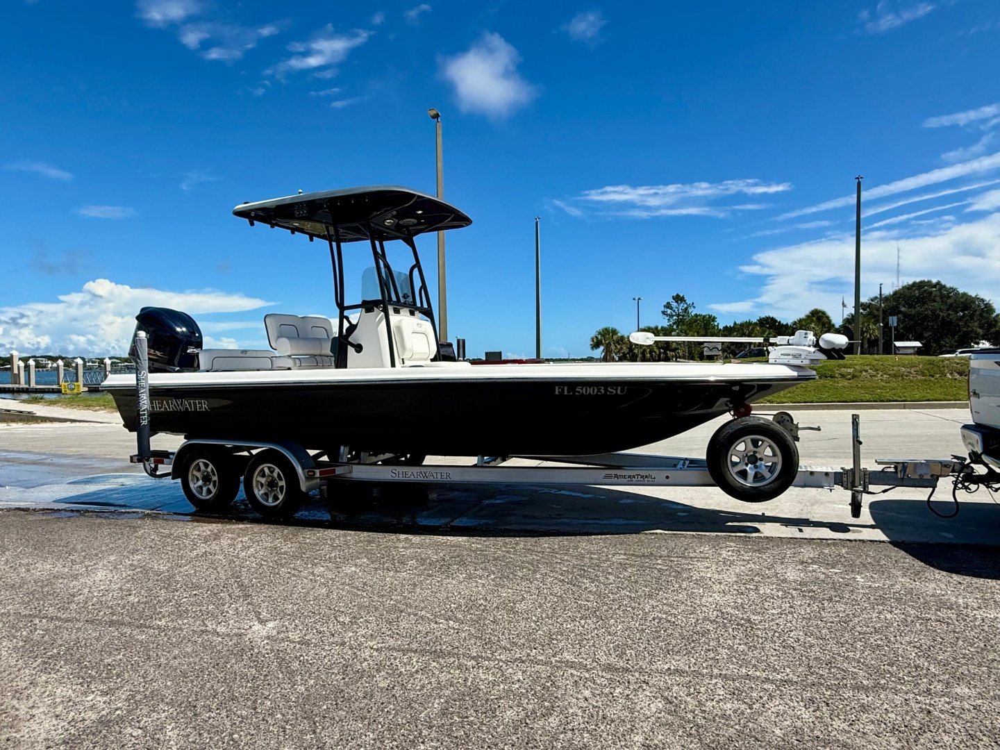 2019 ShearWater 23 LTZ