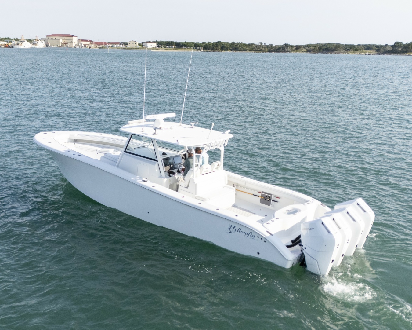 2017 Yellowfin 42 CC