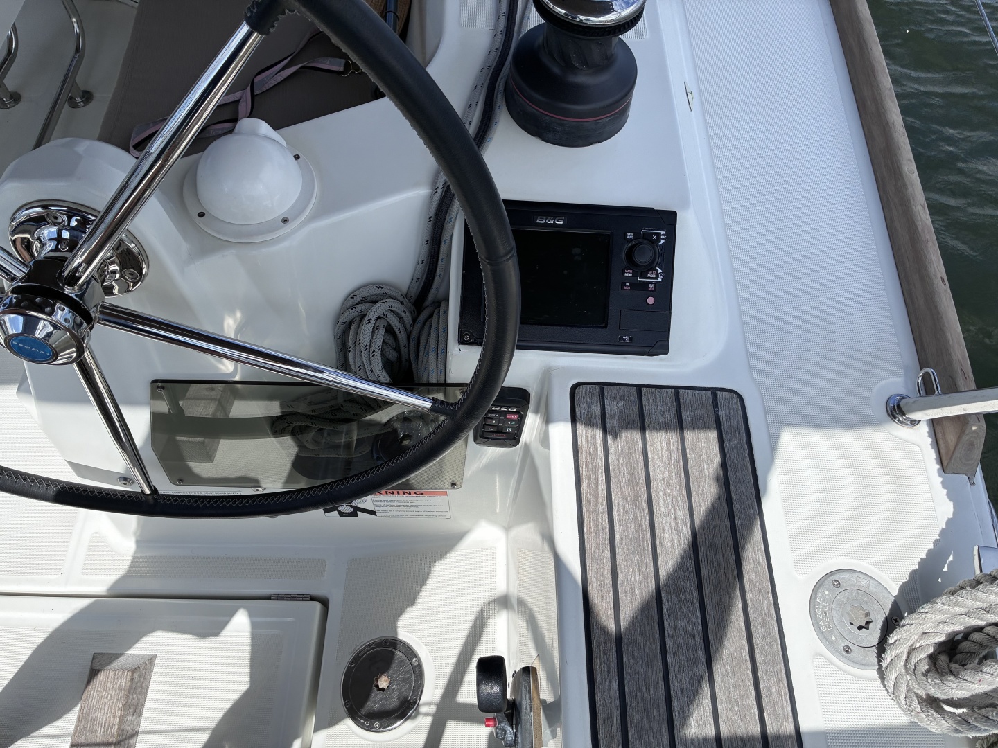 34ft Jeanneau Yacht For Sale